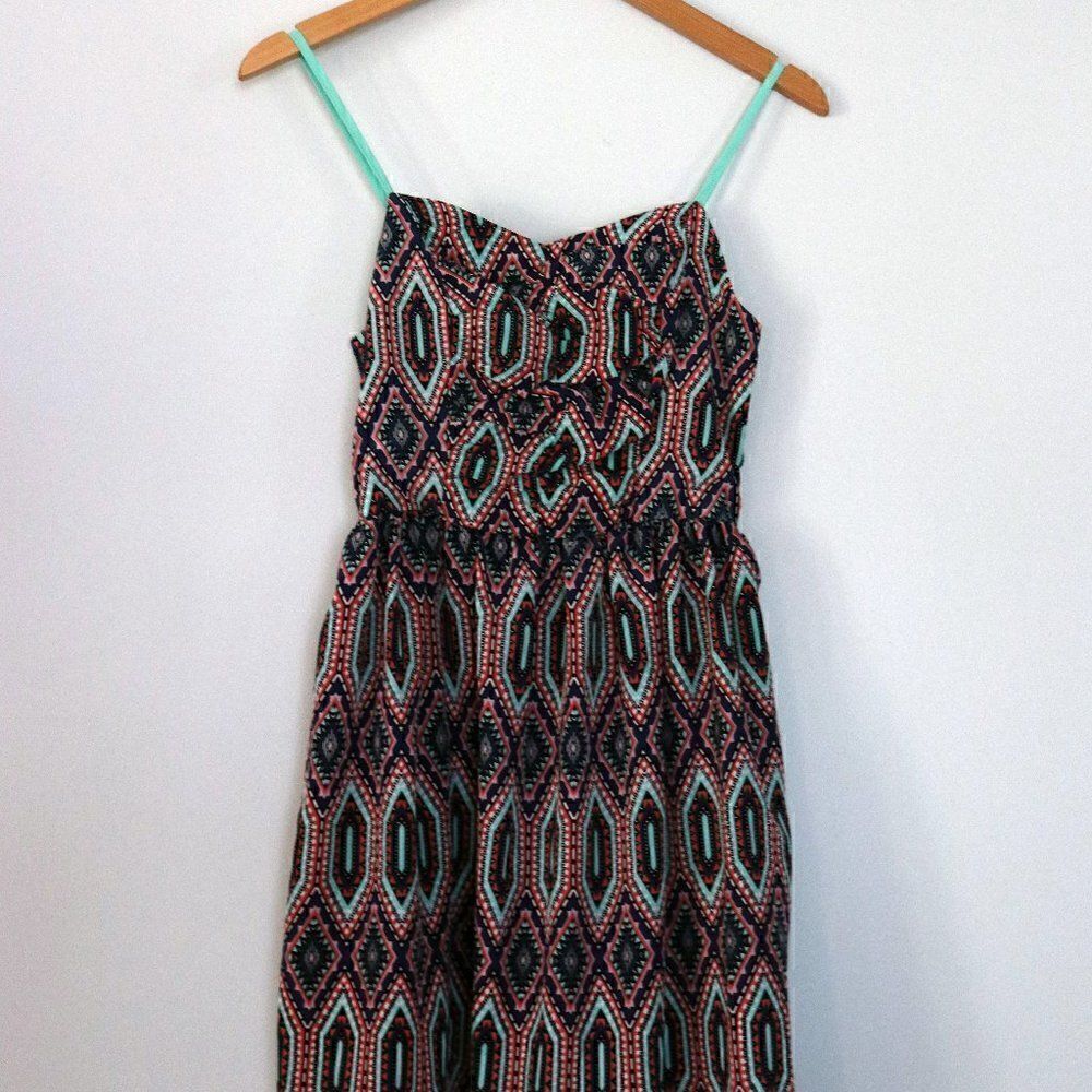 Xhilaration Dress - IT HAS POCKETS!